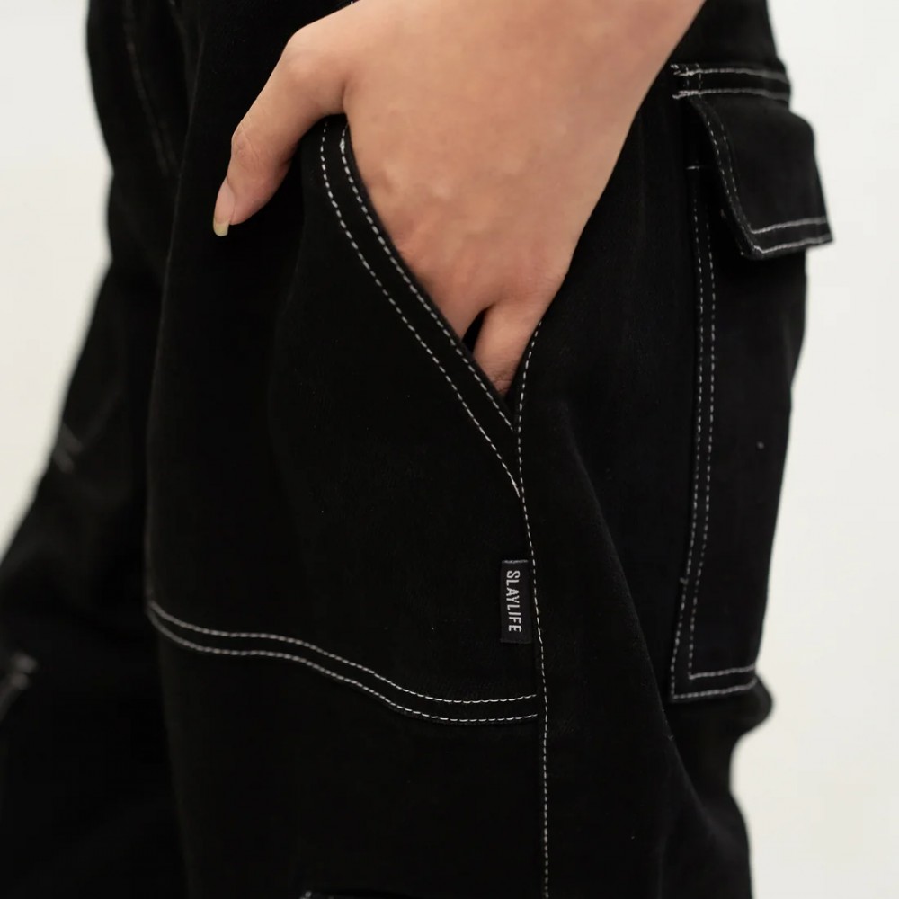 WHITE STITCHED BLACK CARGO PANT
